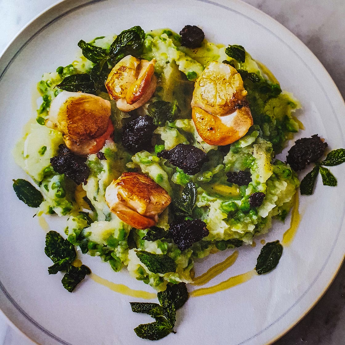 Seared Scallops with Minted Peas and Black Pudding