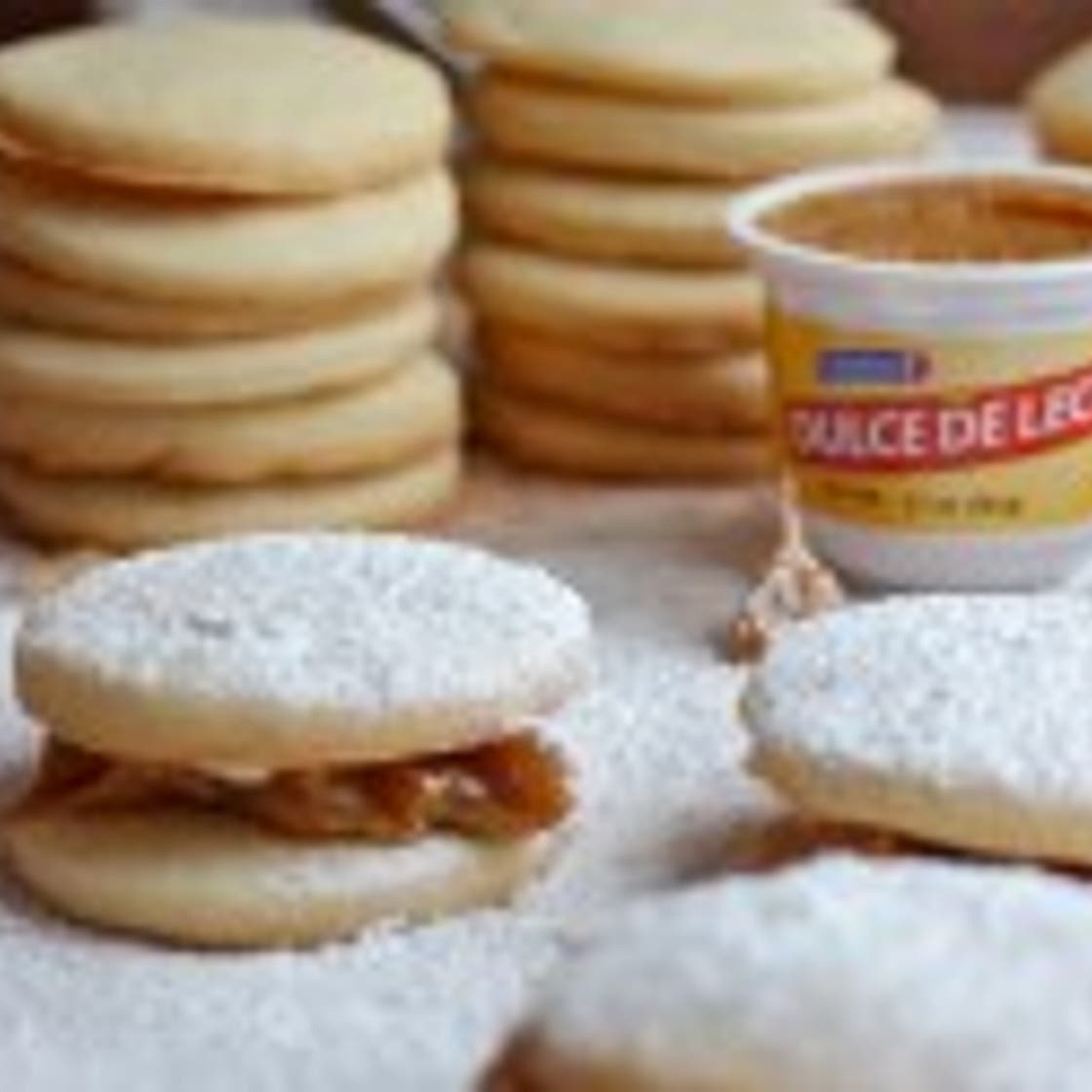 Alfajores (Dulce de Leche Cookie Sandwiches)