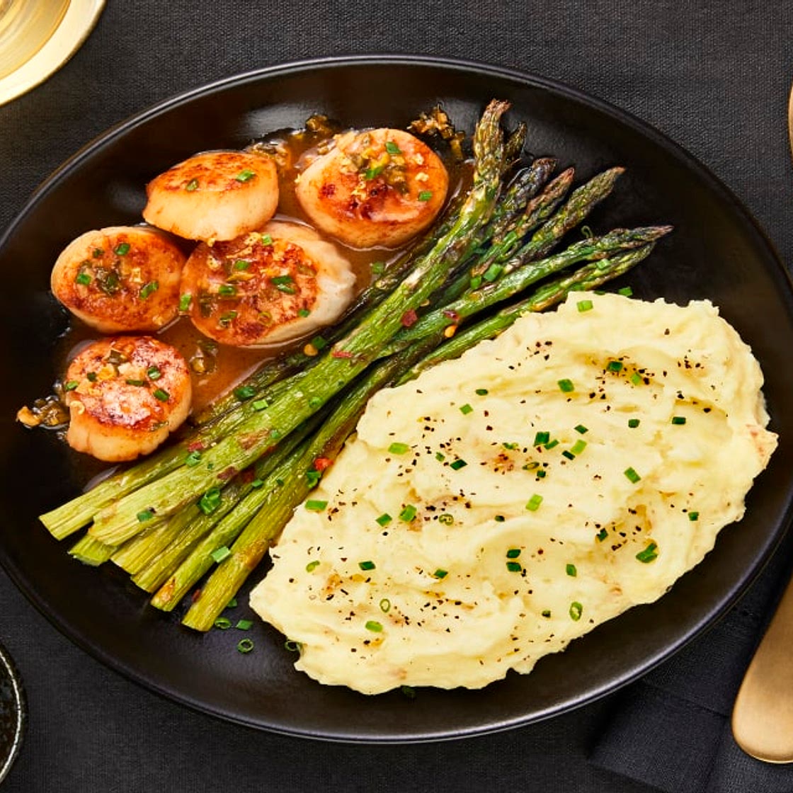 Pan-Seared Scallops & Lemon Butter Sauce with Crème Fraîche Mashed Potatoes & Chili Roasted Asparagus