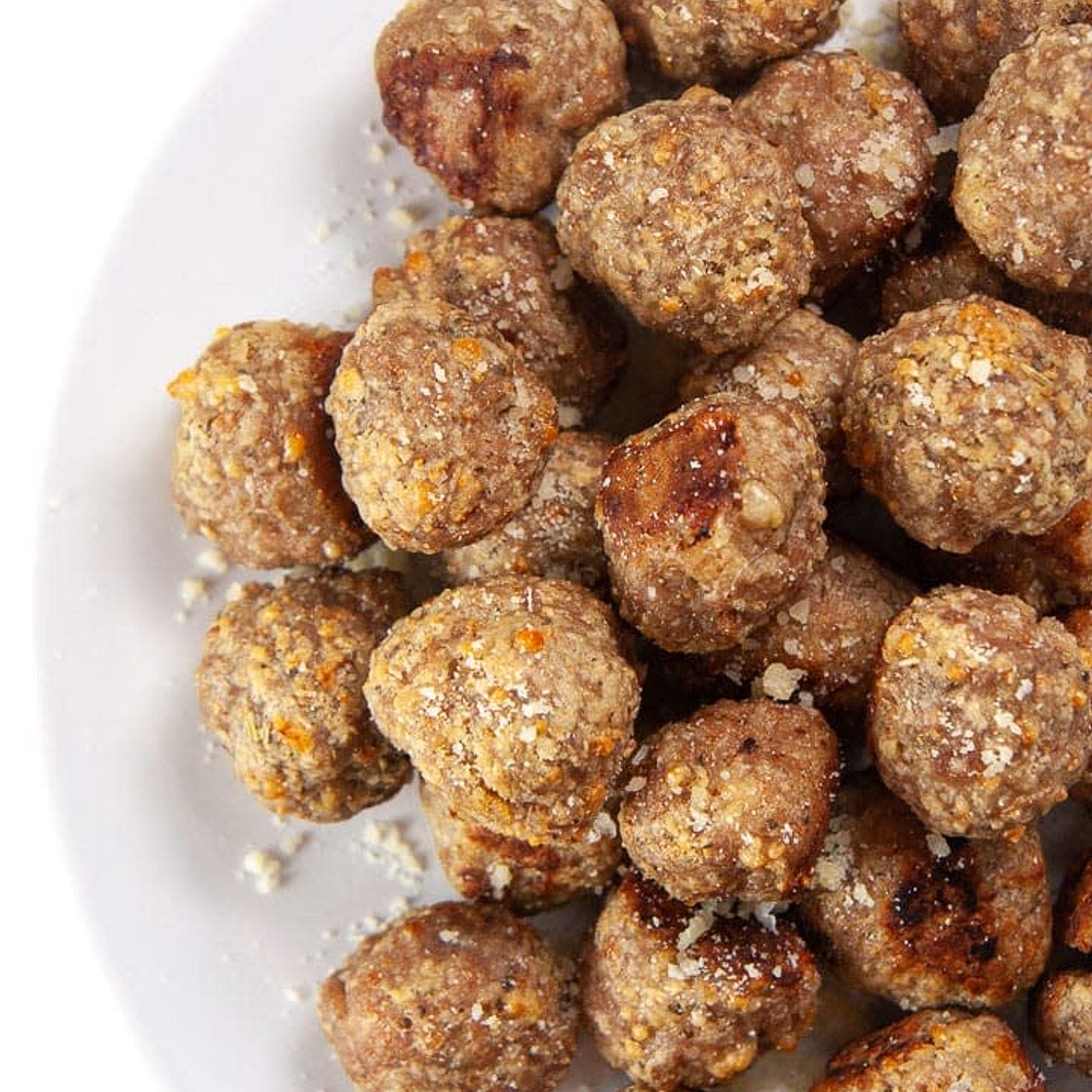 CHICKEN PARMESAN MEATBALLS FOR THE ENTIRE FAMILY