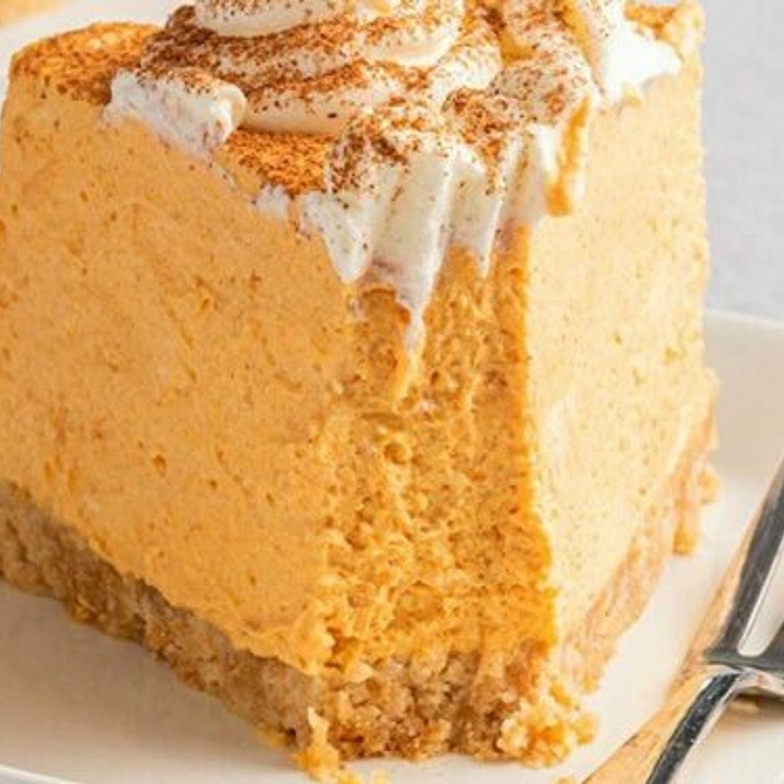No Bake Pumpkin Cheesecake (Keto!)