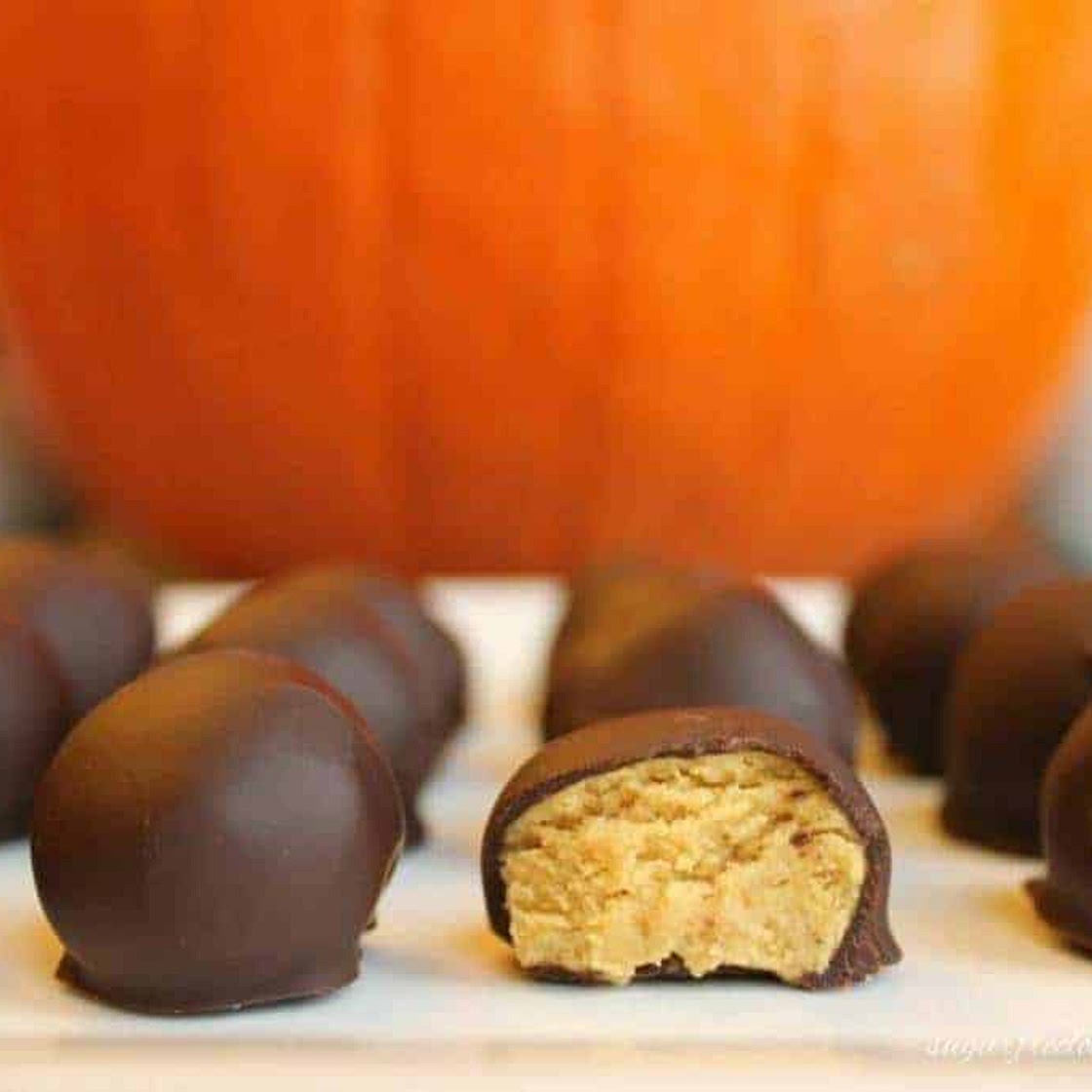 Low Carb Candy – Pumpkin Truffles