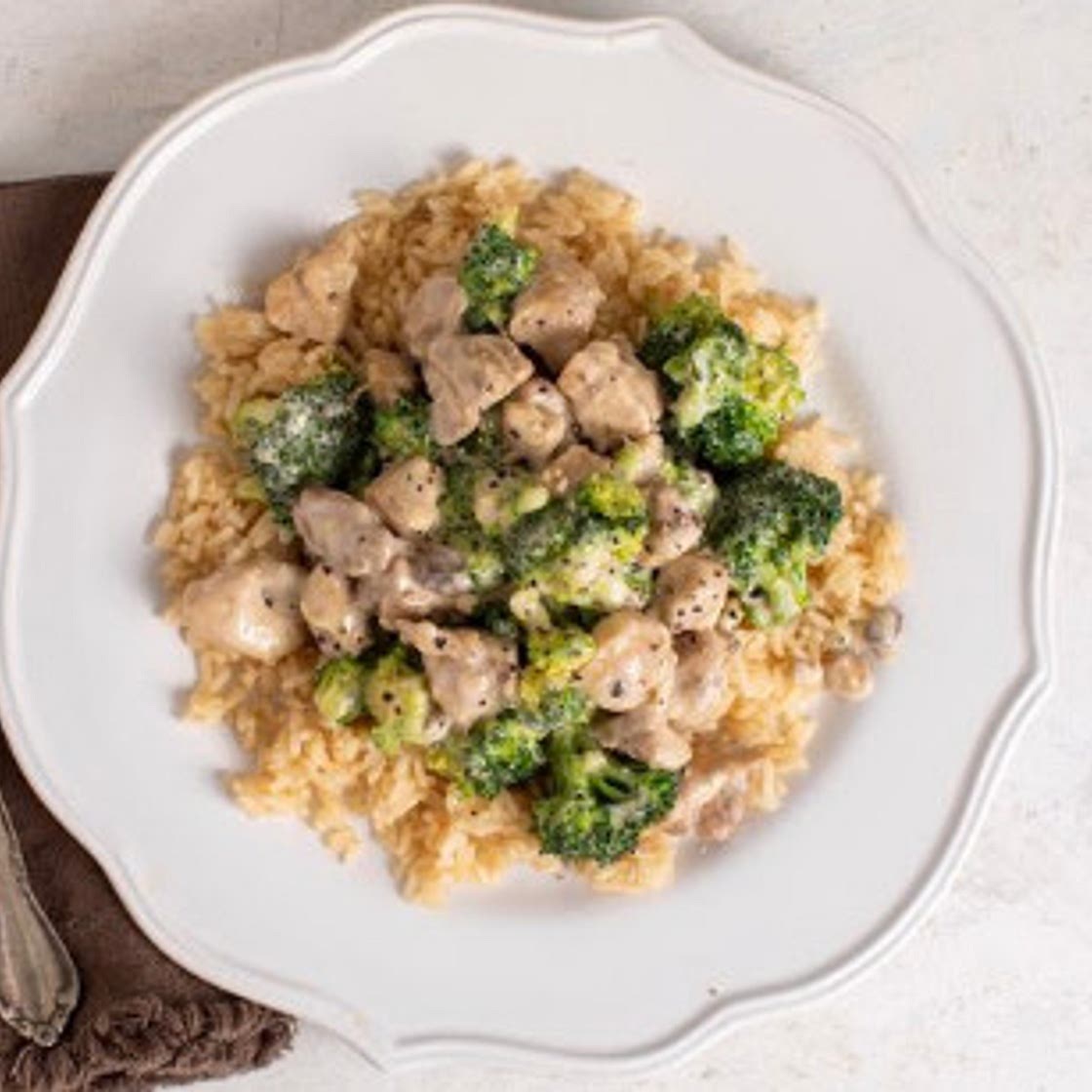 15-Minute Creamy Chicken and Broccoli Skillet