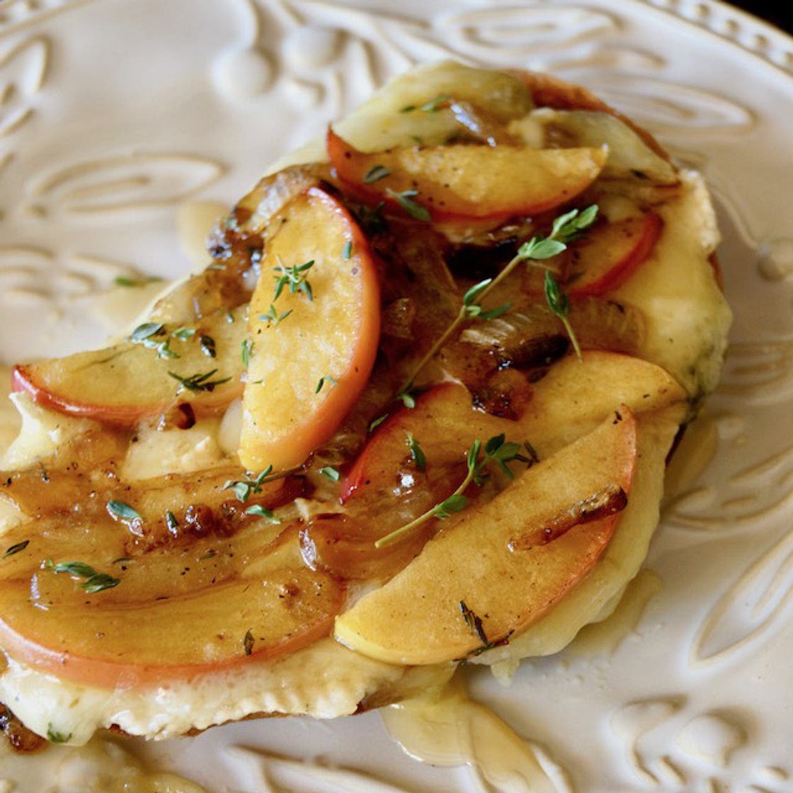Caramelized Apple Brie Melt Recipe