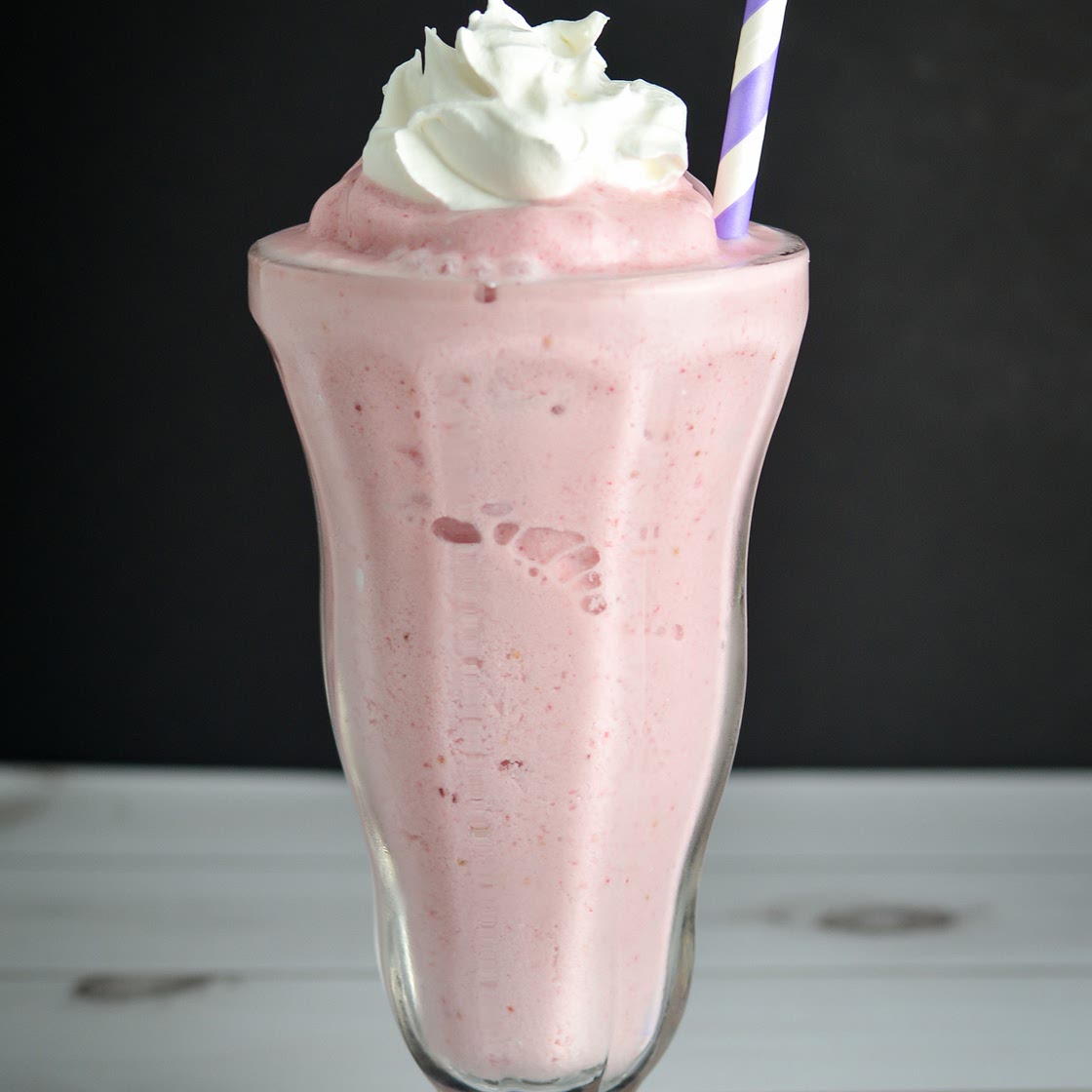 Strawberry milkshake 