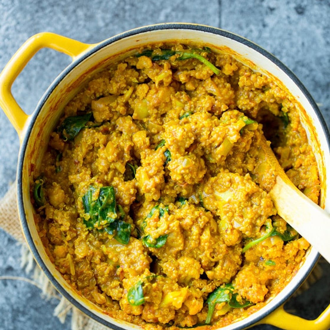 GOLDEN CAULIFLOWER QUINOA CURRY