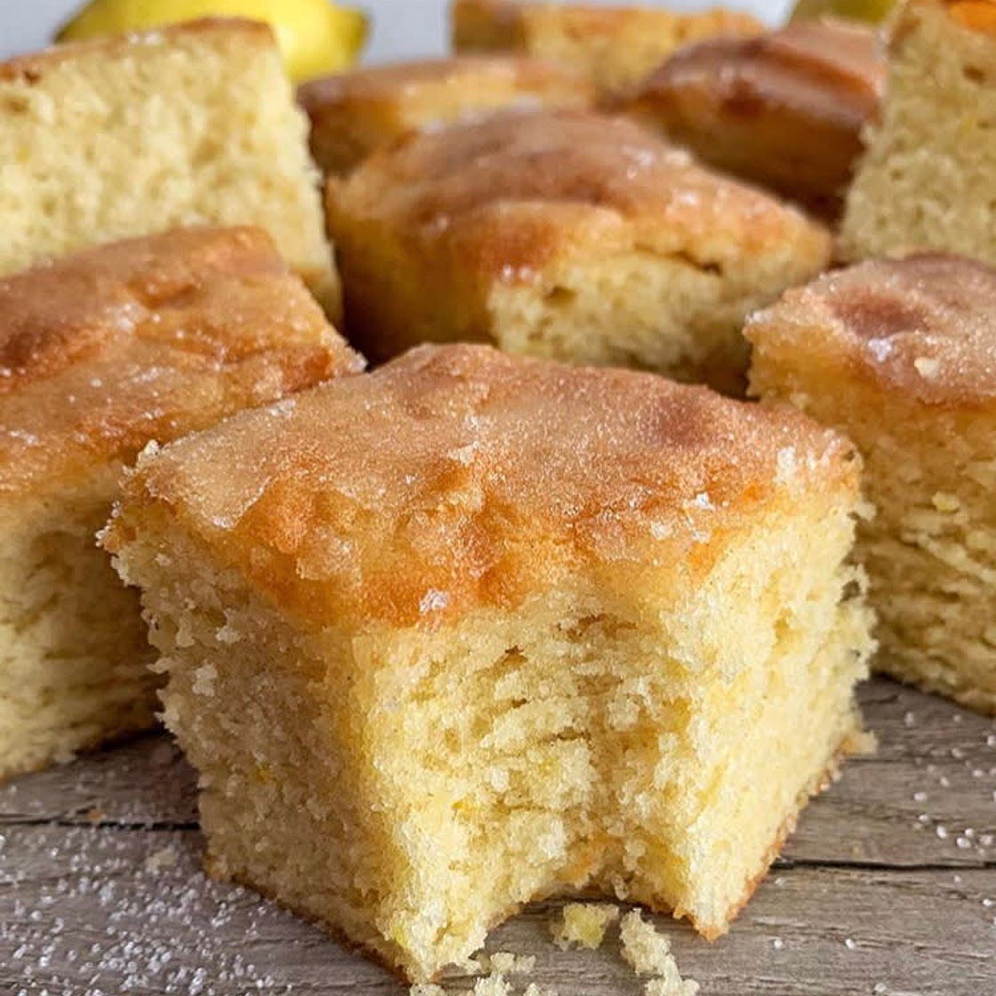 Lemon drizzle cake 