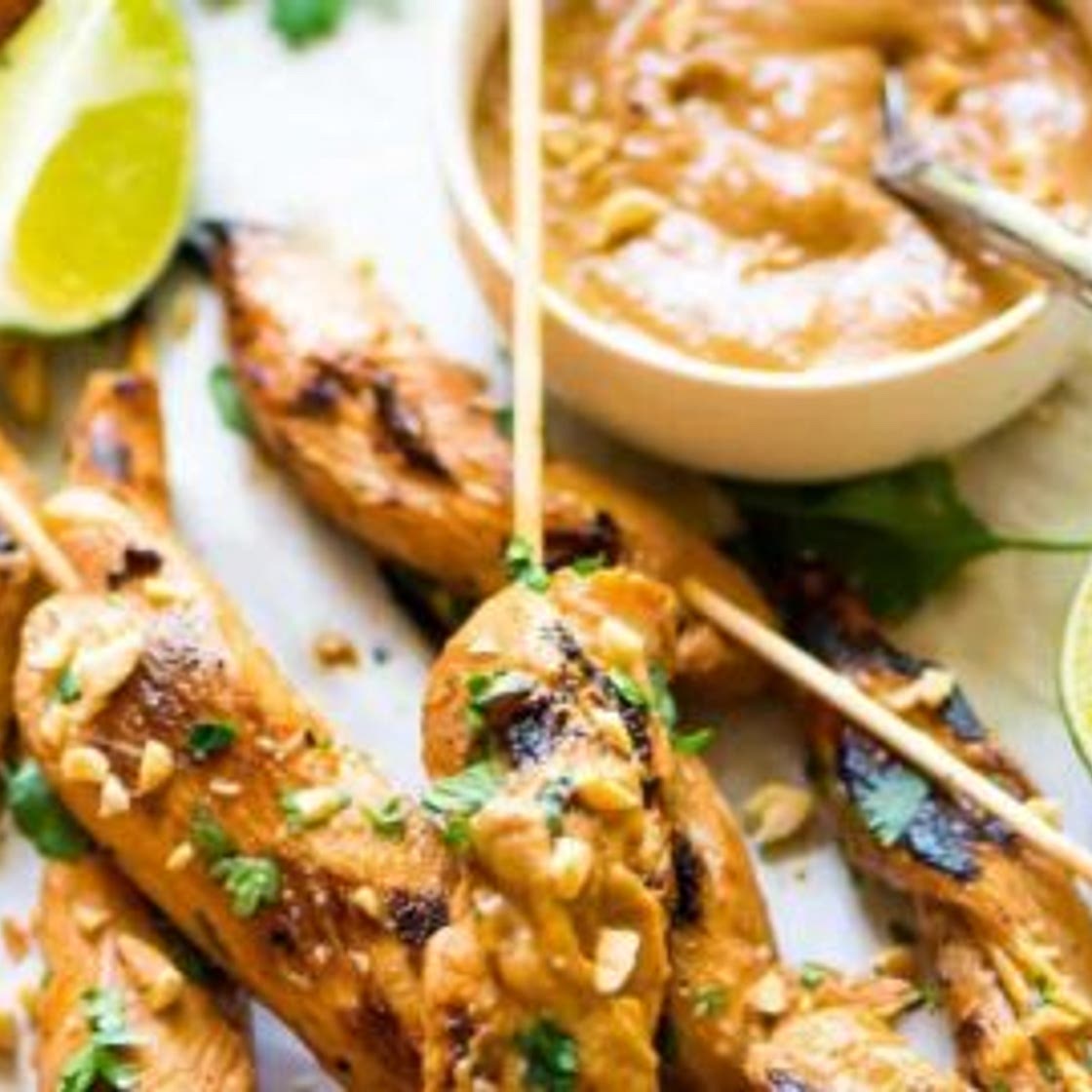 Chicken Satay with Peanut Dipping Sauce
