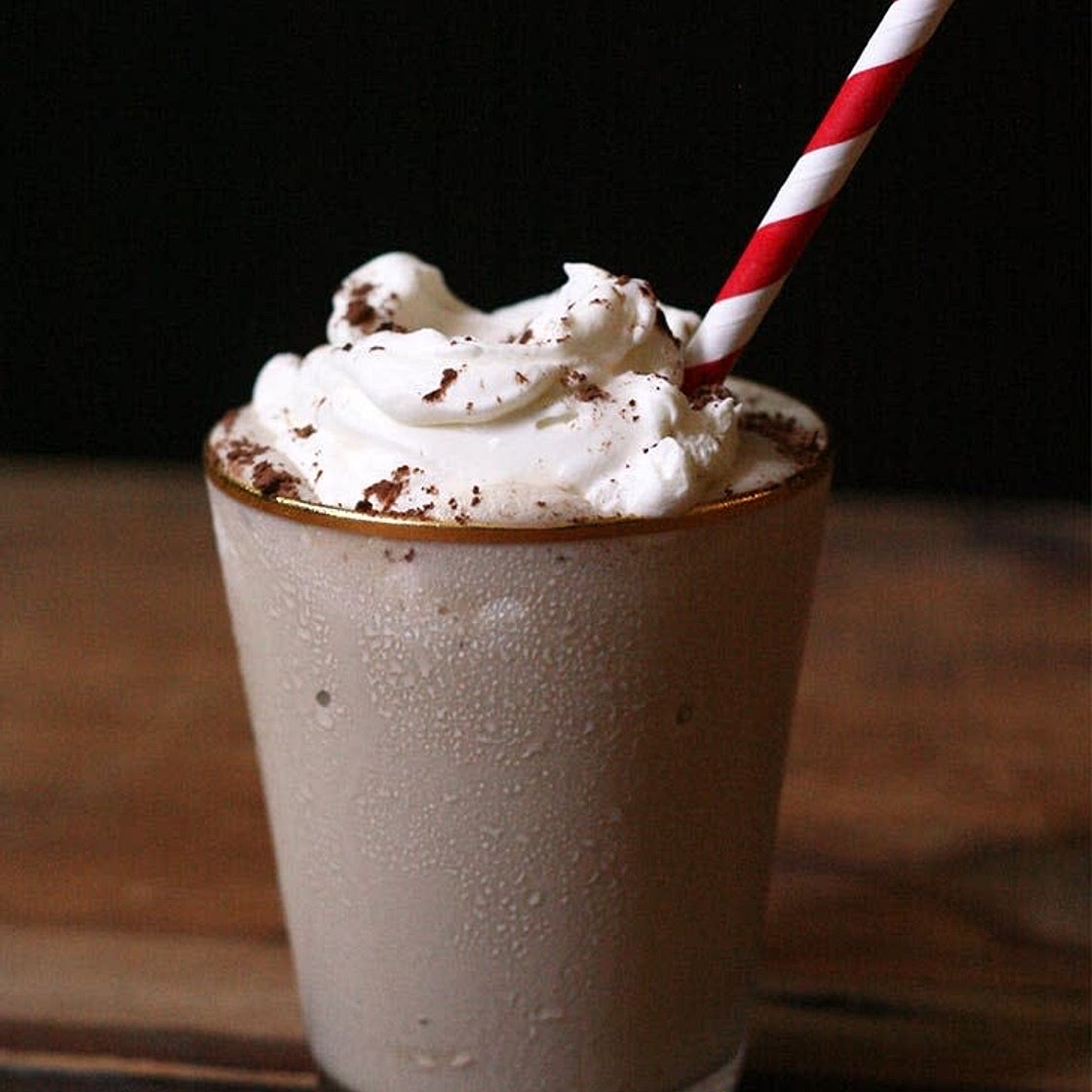 Healthy Chocolate yogurt milkshake 