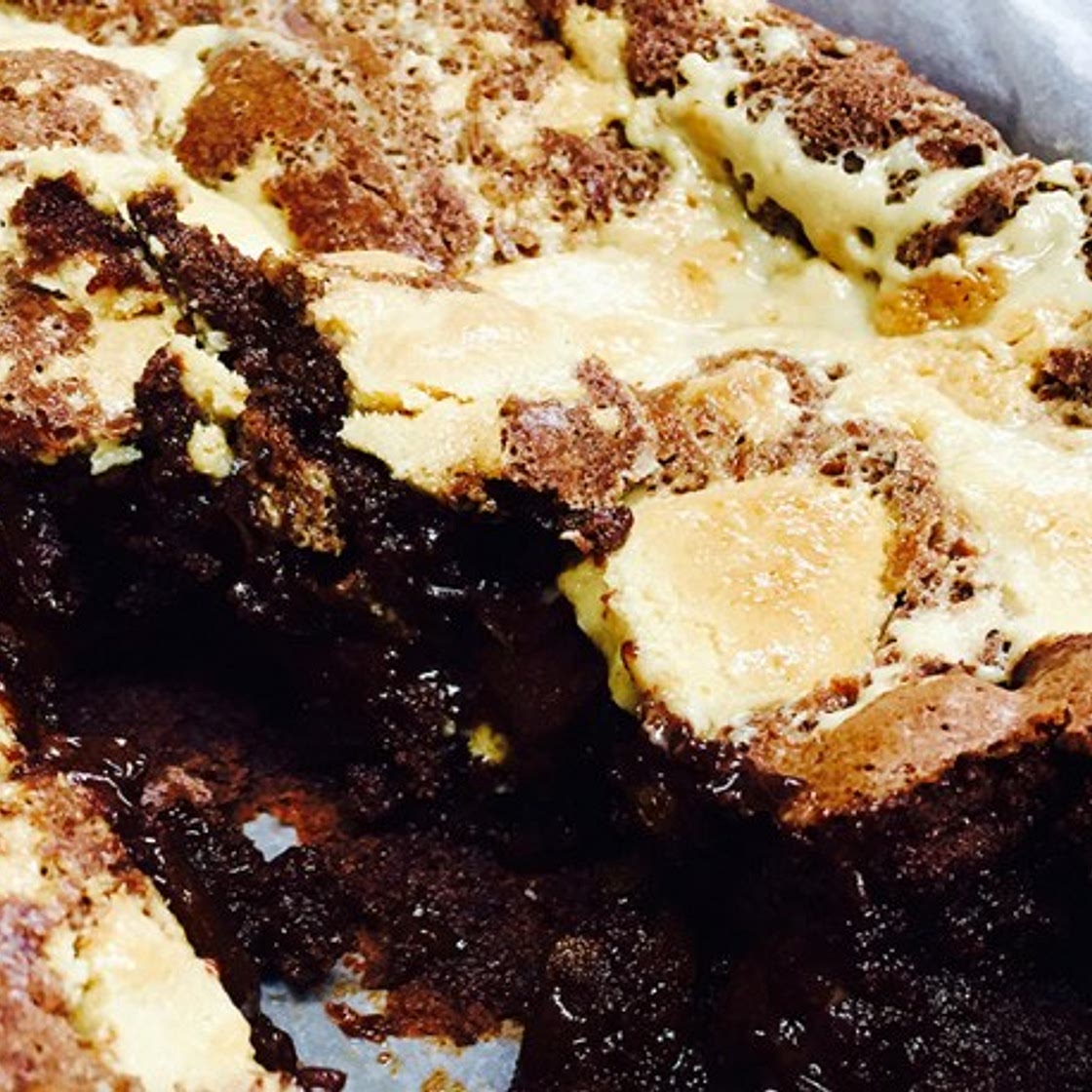 Tahini and halva brownies