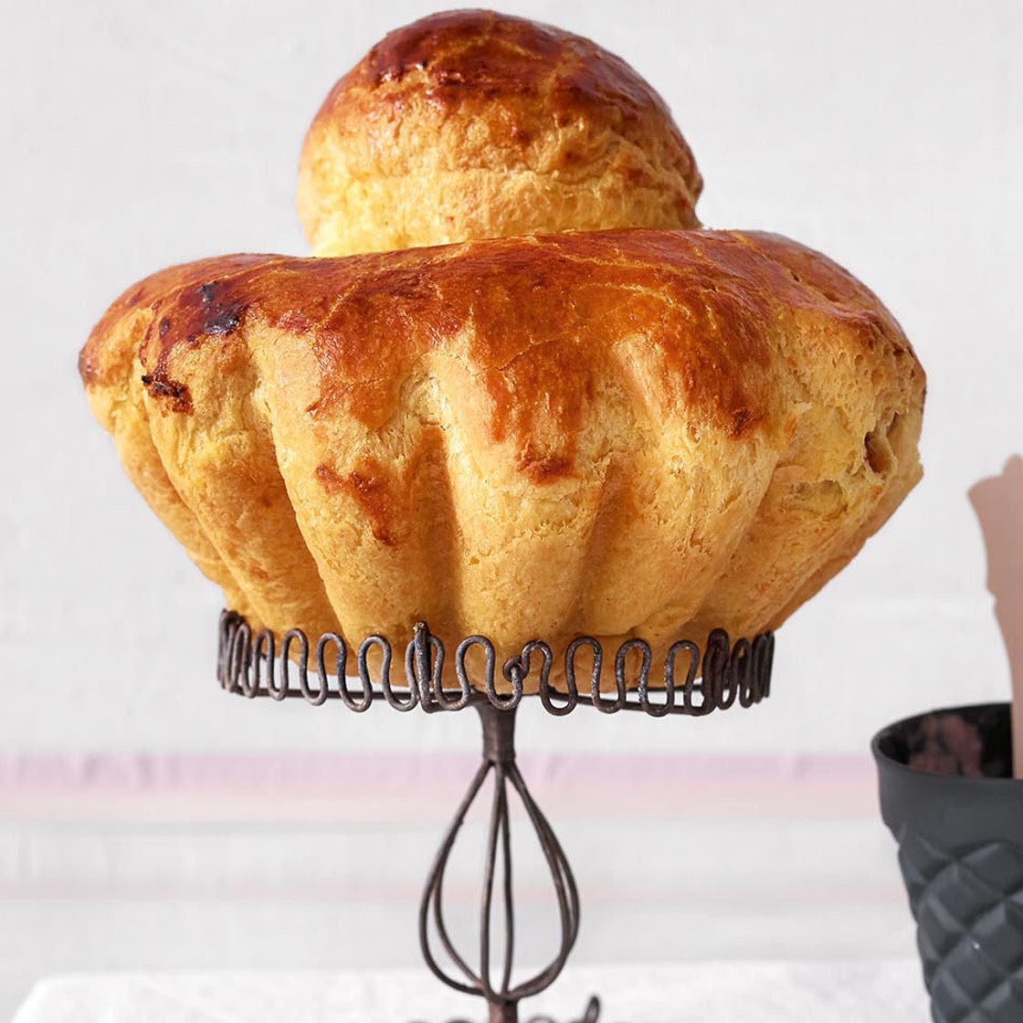 Brioche mit Erdbeer-Marzipan-Creme