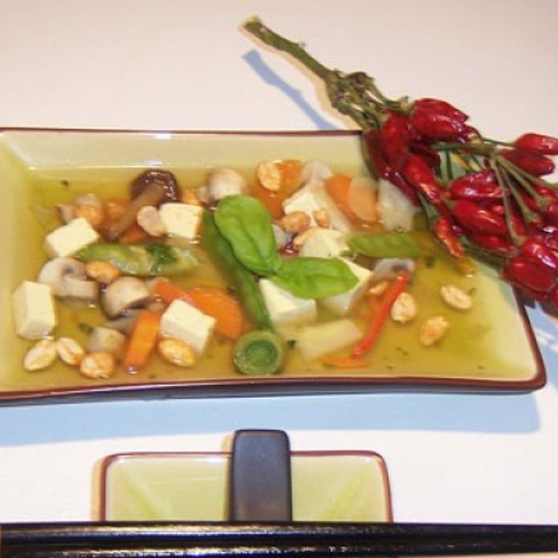 Asiatische Tofu- Suppe