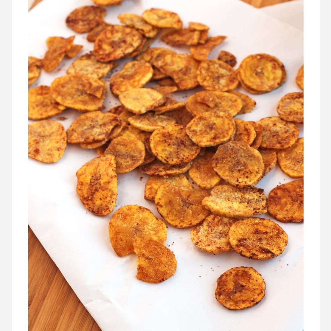 Lemon garlic plantain chips
