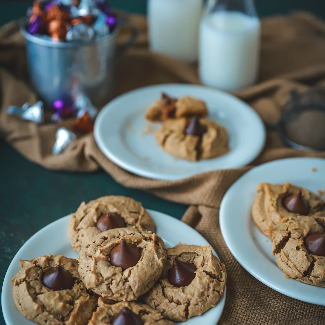 Almond Butter Blossoms
