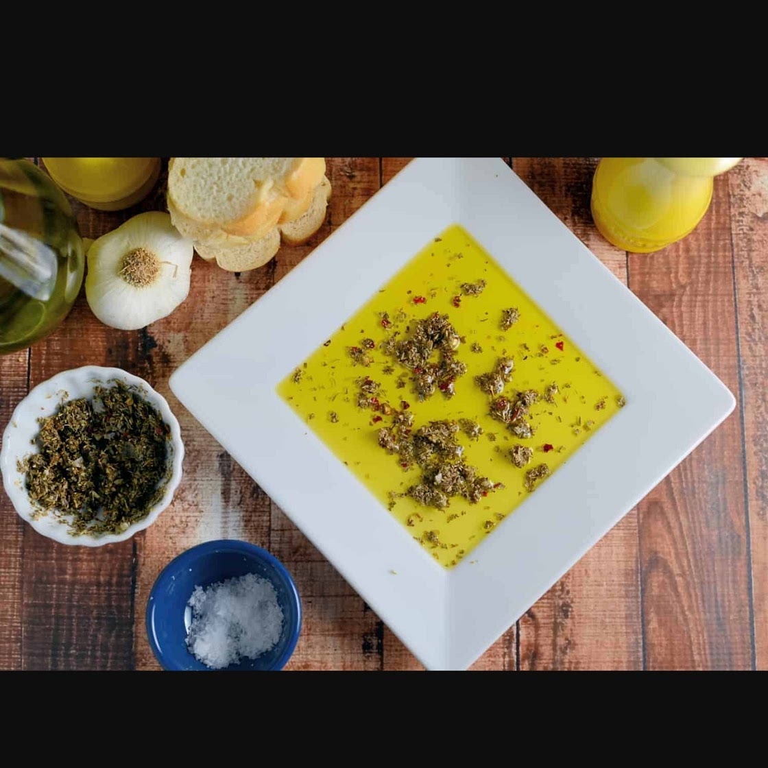 Carrabas bread oil dip recipe