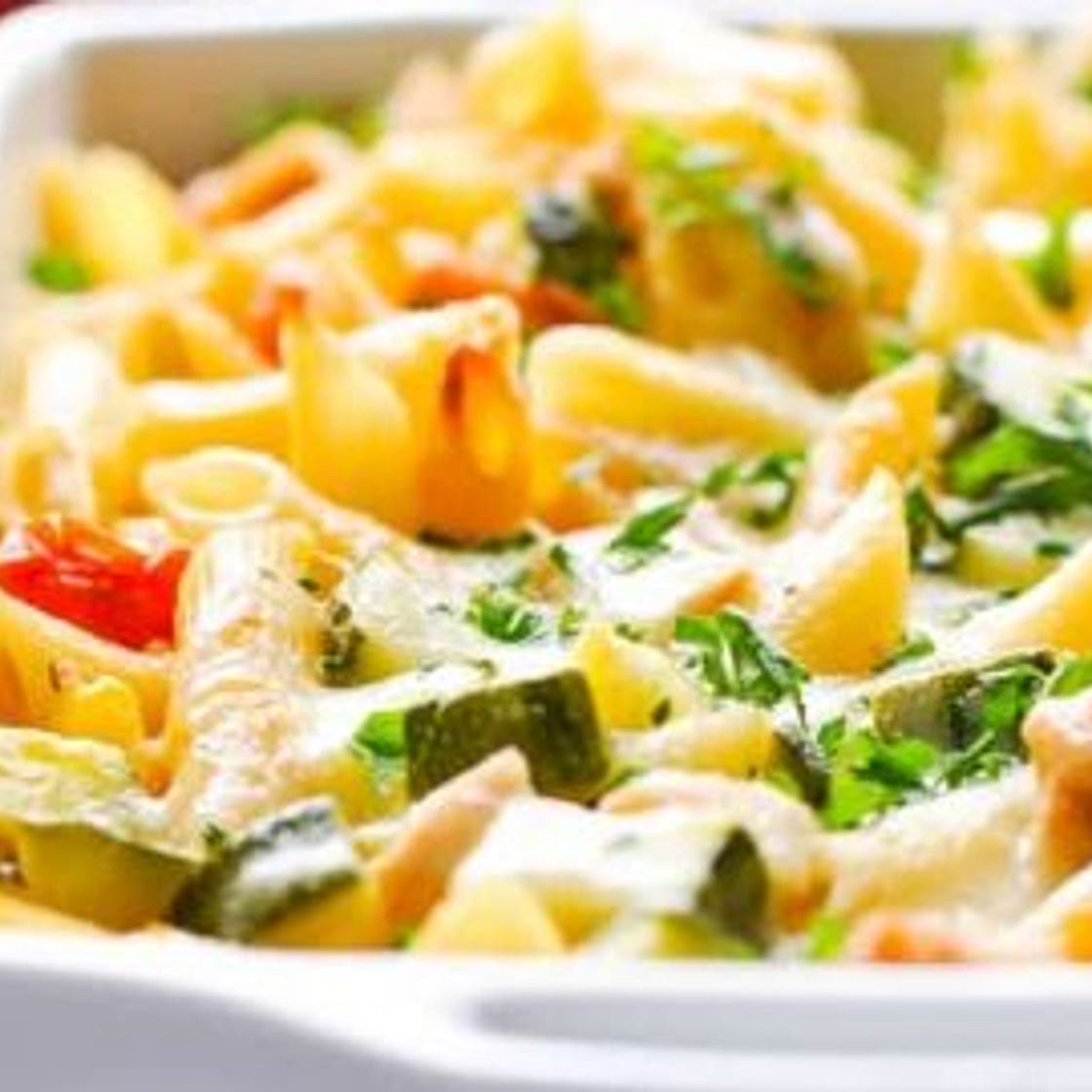 Dump and Bake Summer Pasta with Corn, Zucchini, Tomatoes and Chicken
