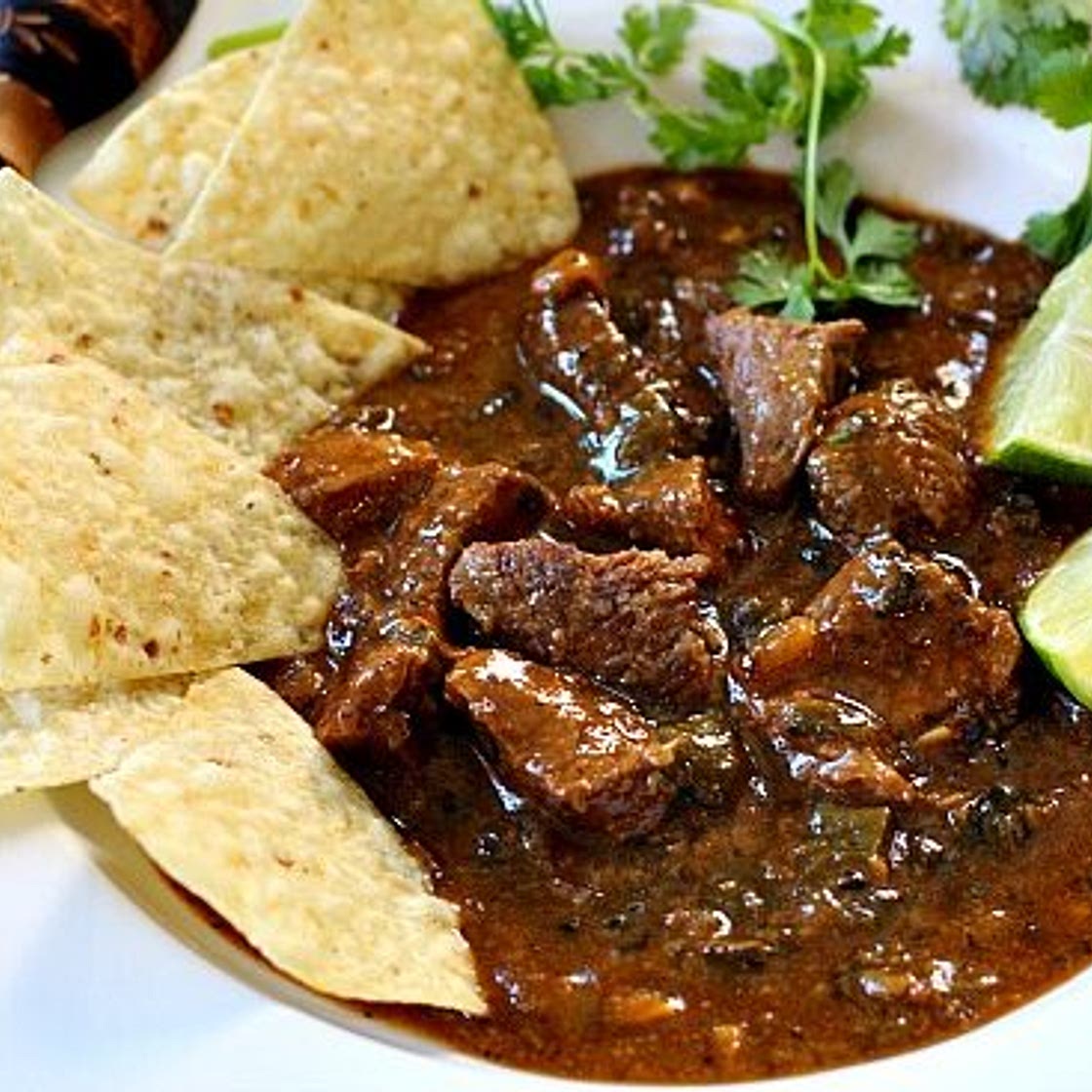 Anthony Bourdain's New Mexico Beef Chili Recipe