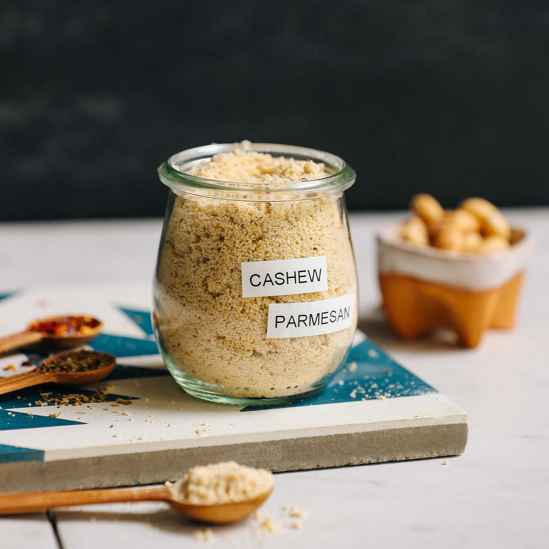 Yeast-Free Cashew Parmesan