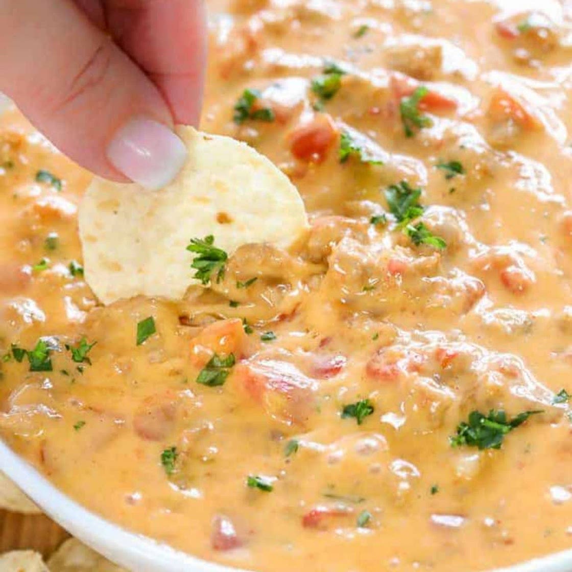 Rotel Queso Dip