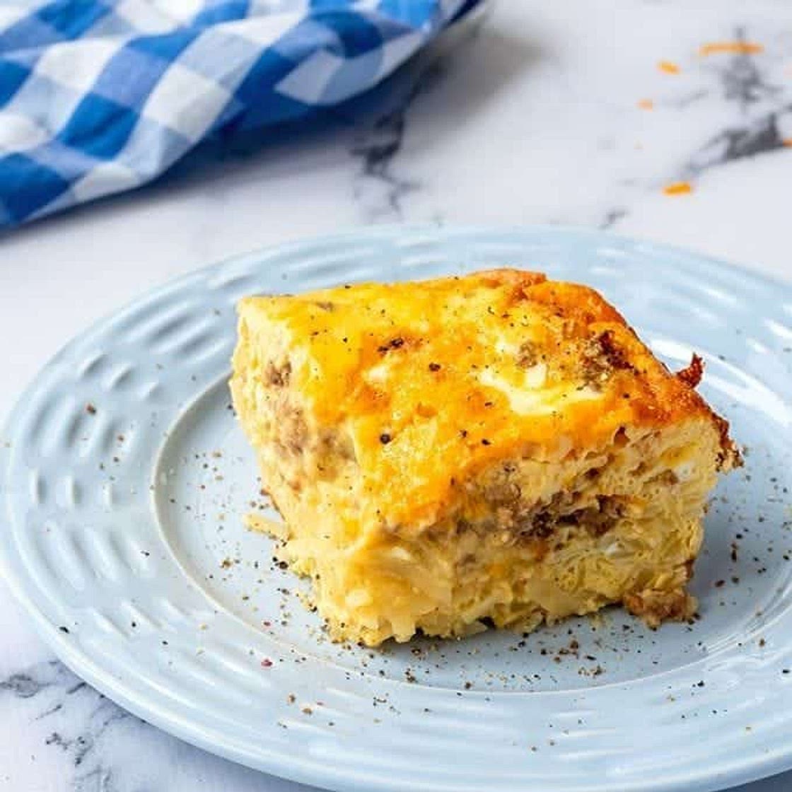 Easy Sausage Hashbrown Breakfast Casserole