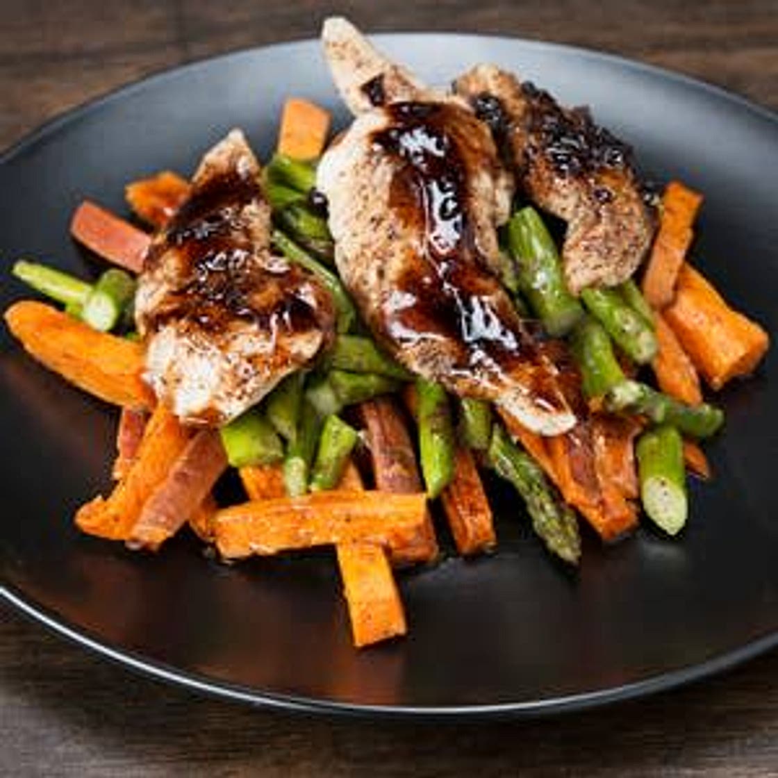 Balsamic Chicken and Veggies Meal Prep for 4 servings