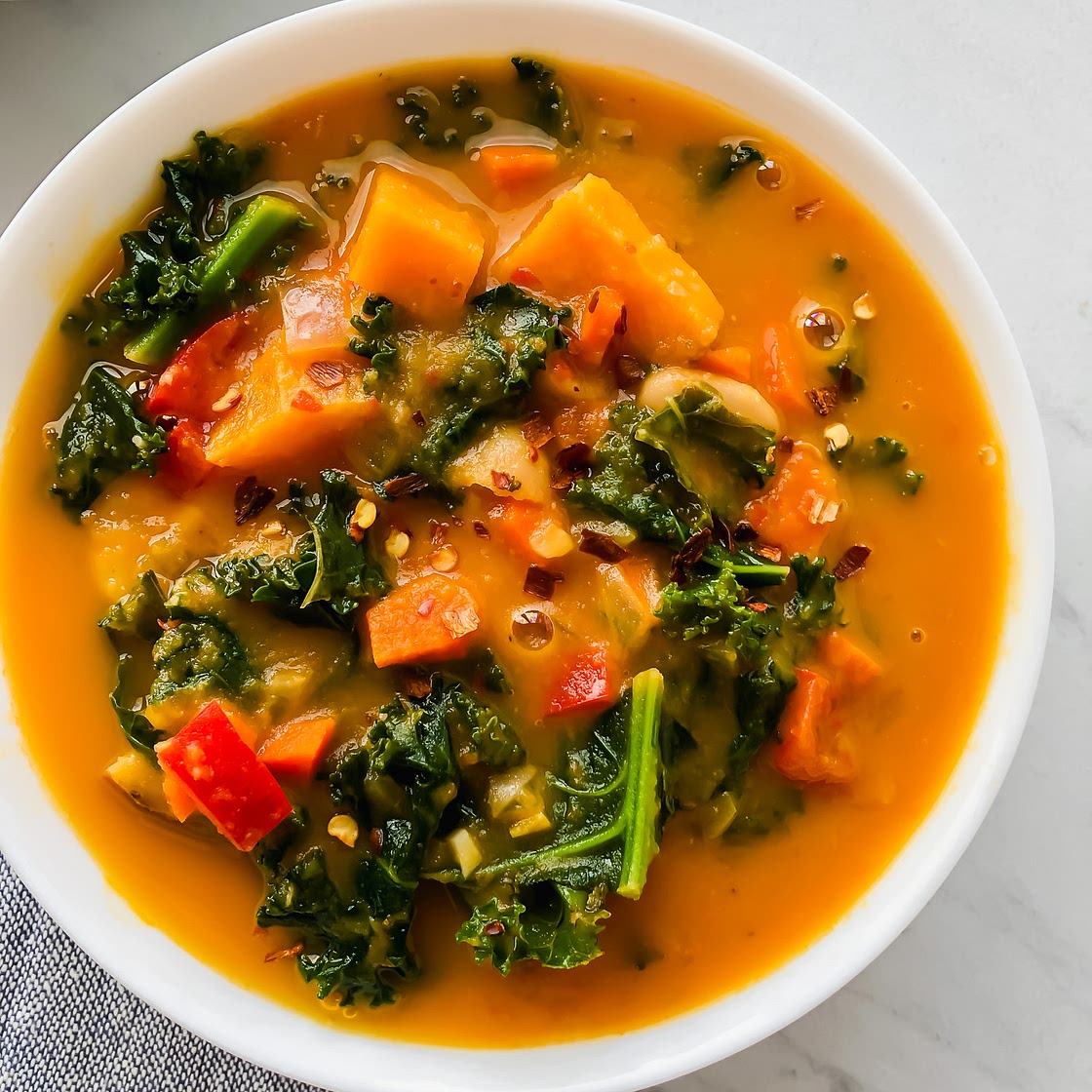Sweet Potato, Kale, and White Bean Soup