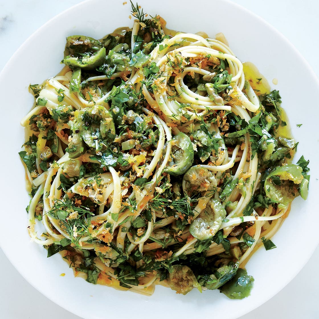 Linguine With Green Olive Sauce and Zesty Breadcrumbs