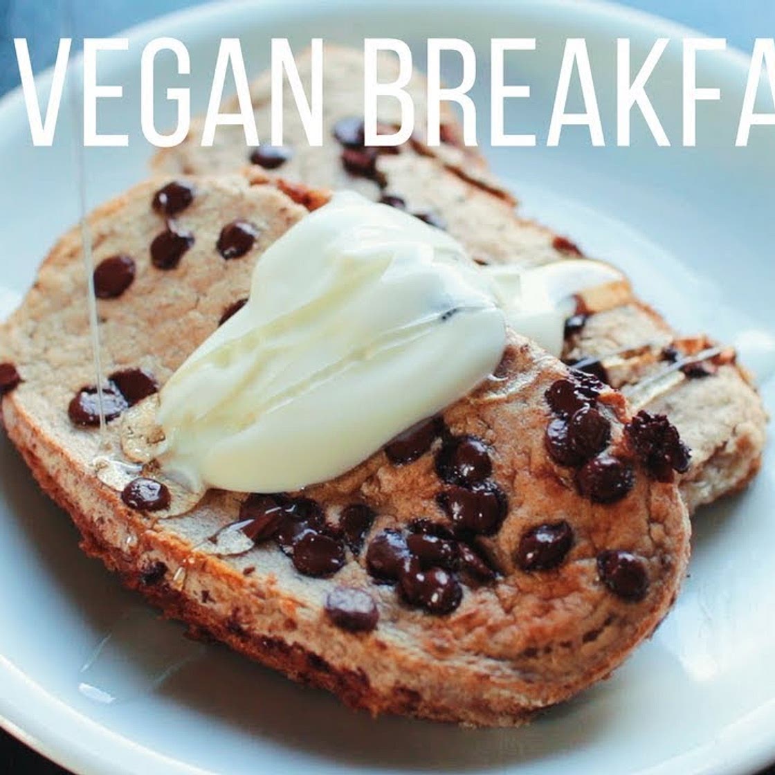 Lazy Vegan Breakfast Ideas! {healthy + easy}