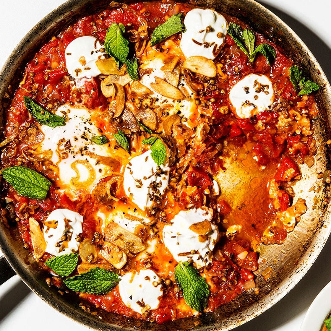 30-Minute Shakshuka with Yogurt