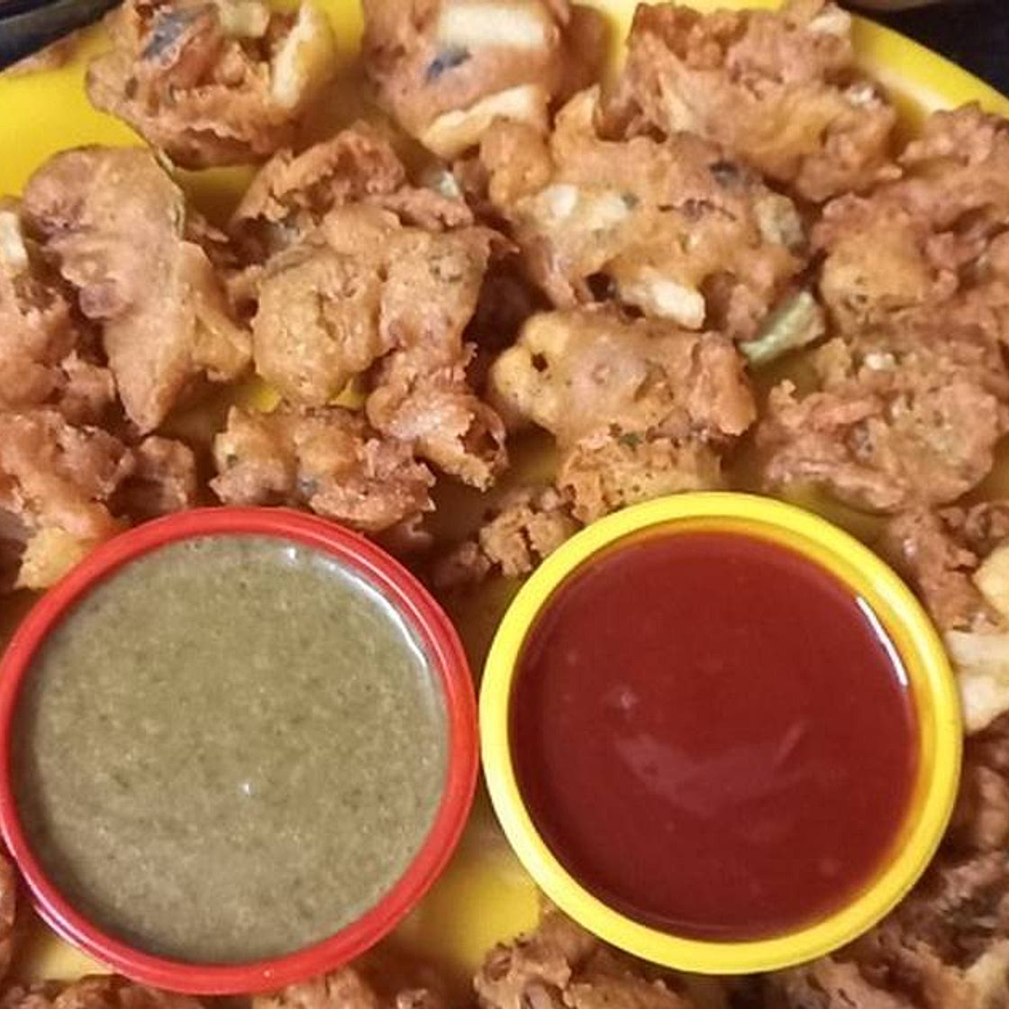मिक्स वेज पकौड़े (Mix veg pakode recipe in Hindi)