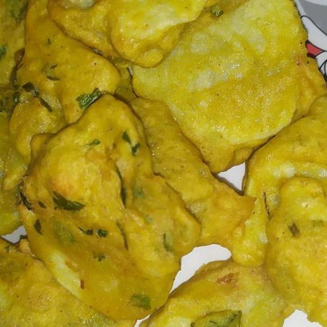 आलू की पकोड़ी (aloo ki pakodi)