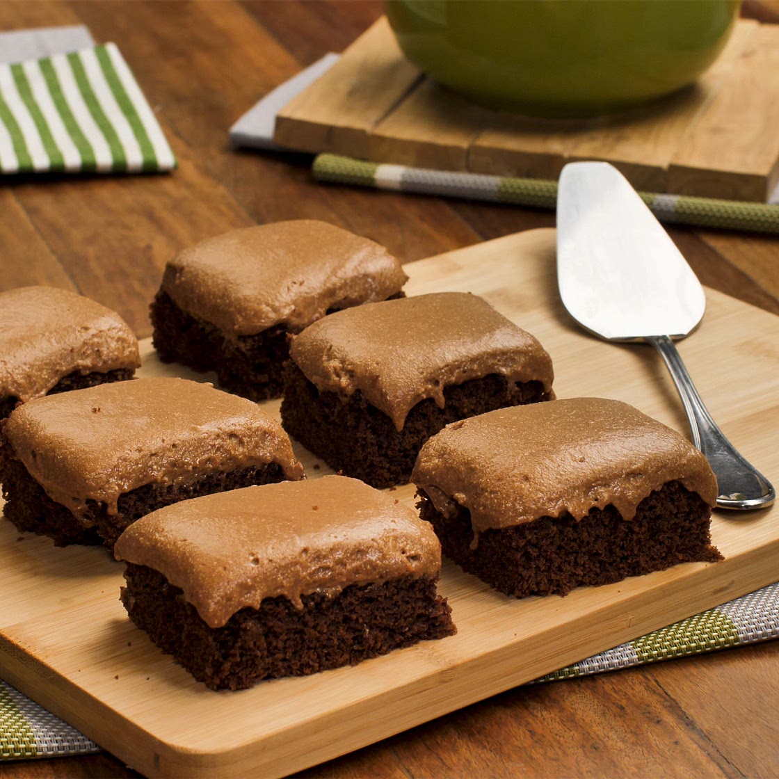 Bolo mousse de chocolate fácil