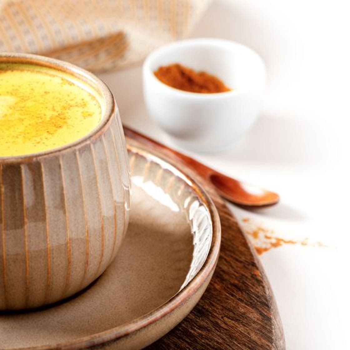 Golden Milk (Chá de leite e açafrão)