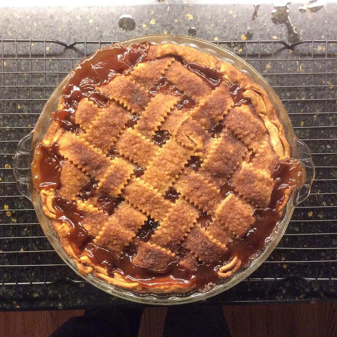 Caramel Apple Cranberry Pie