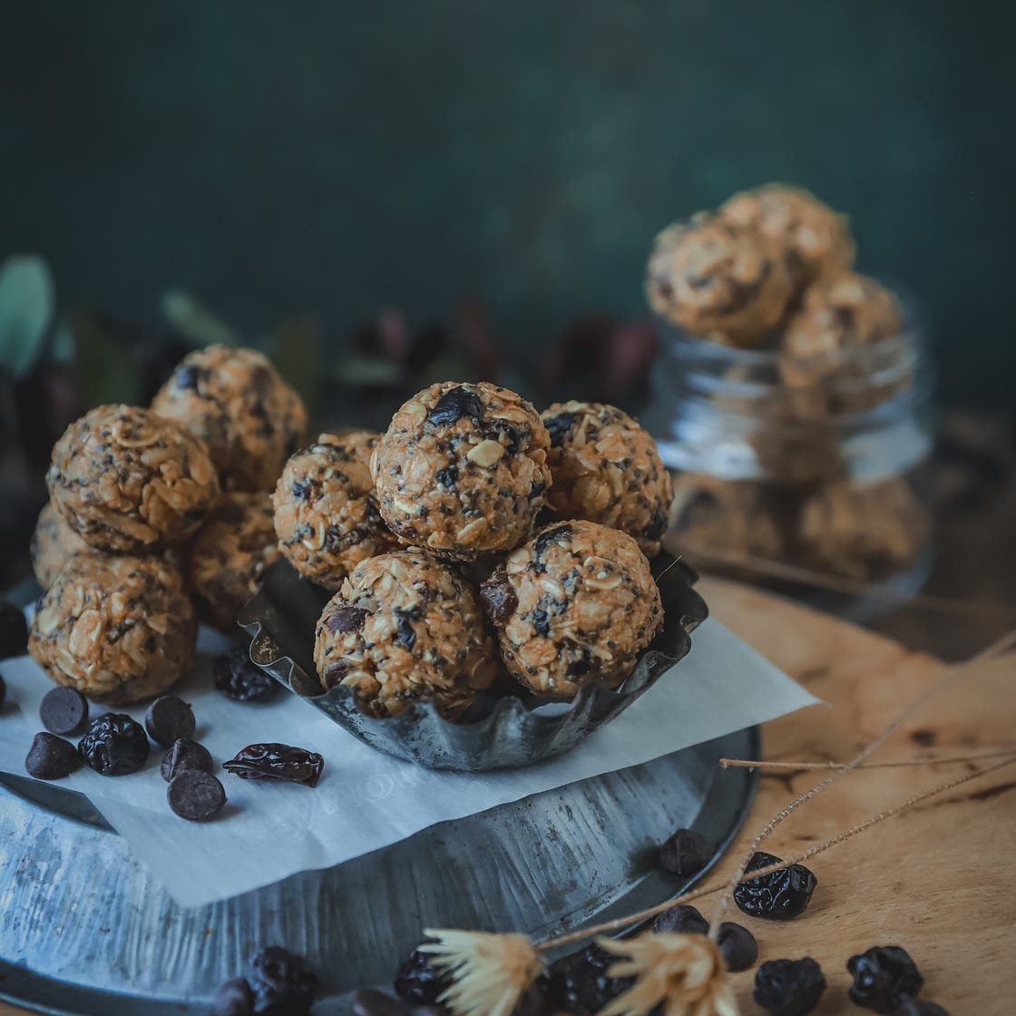 Dark Chocolate Cherry Energy Bites