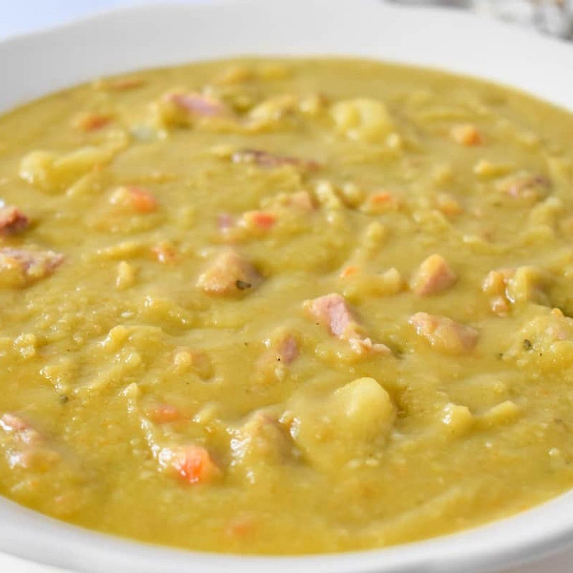 Sopa de Chicharos (Cuban Split Pea Soup)