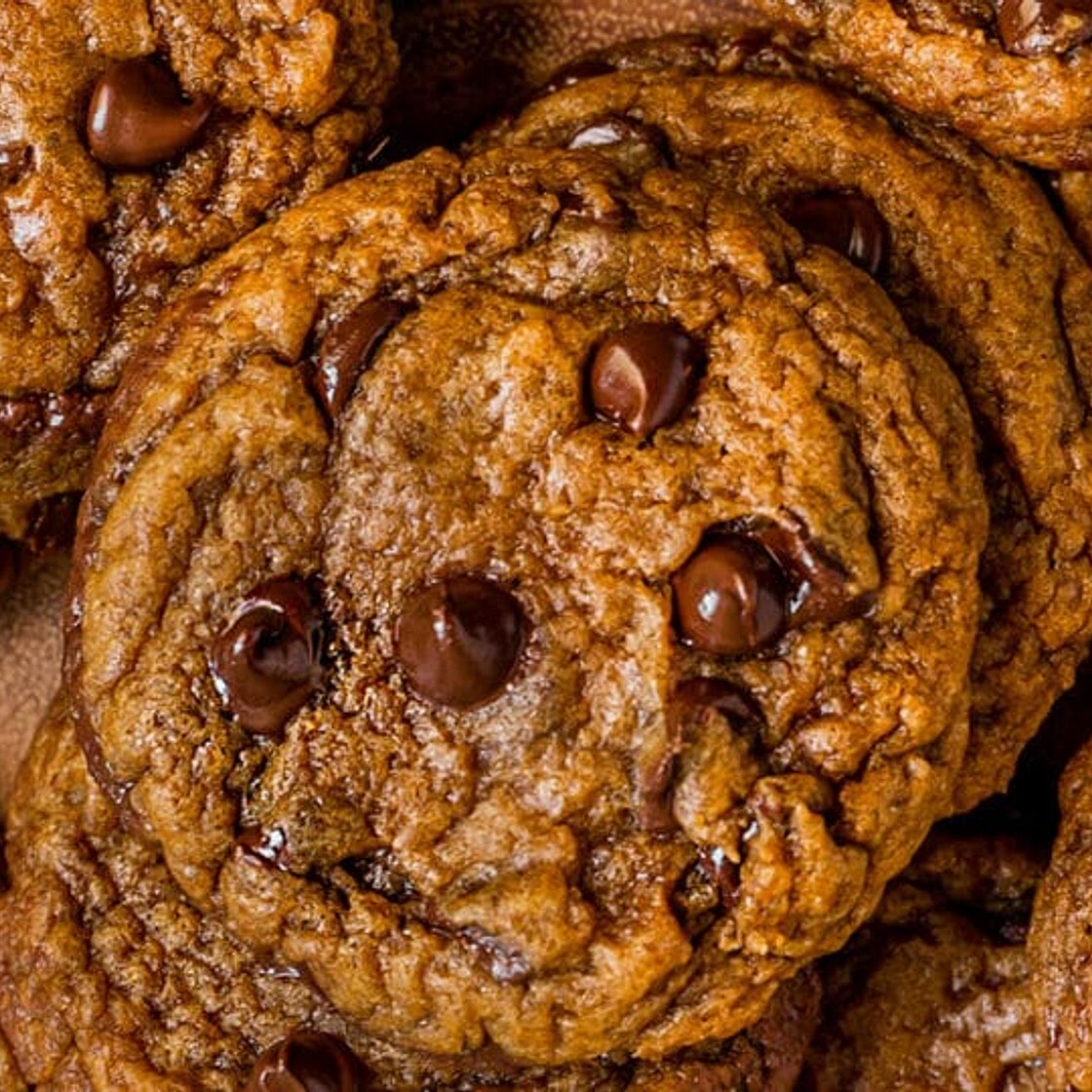 Vegan Soft Pumpkin Chocolate Chip Cookies