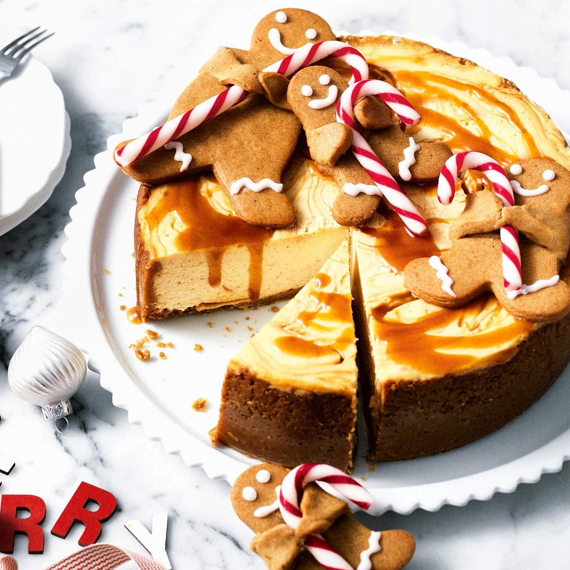 Gingerbread cheesecake