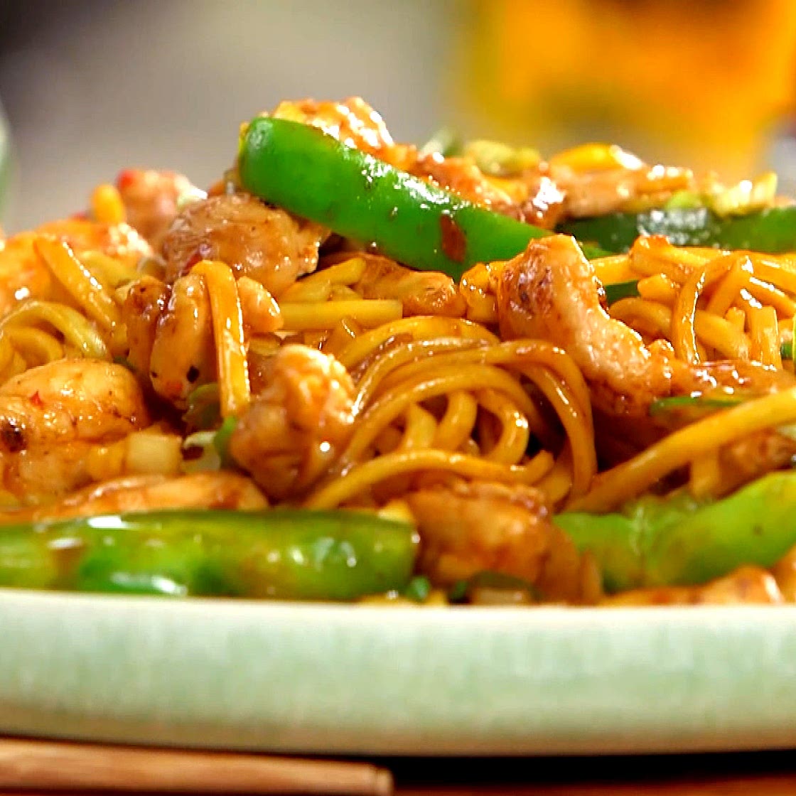 Ching's sweet chilli chicken chow mein
