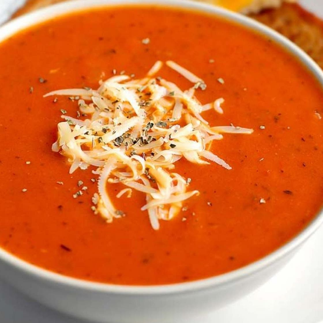 Tomato cheesy soup