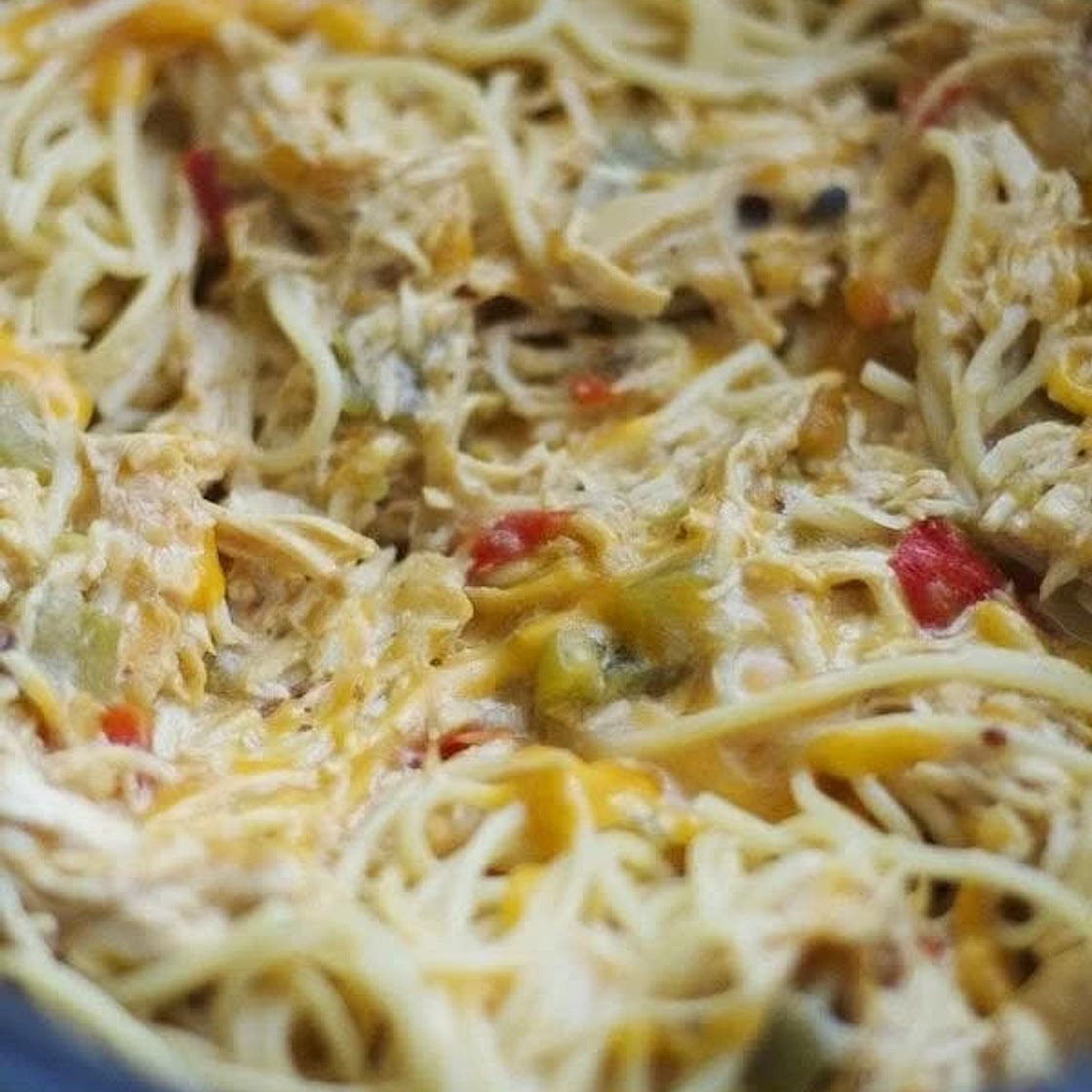 Crockpot Cheesy Chicken Spaghetti