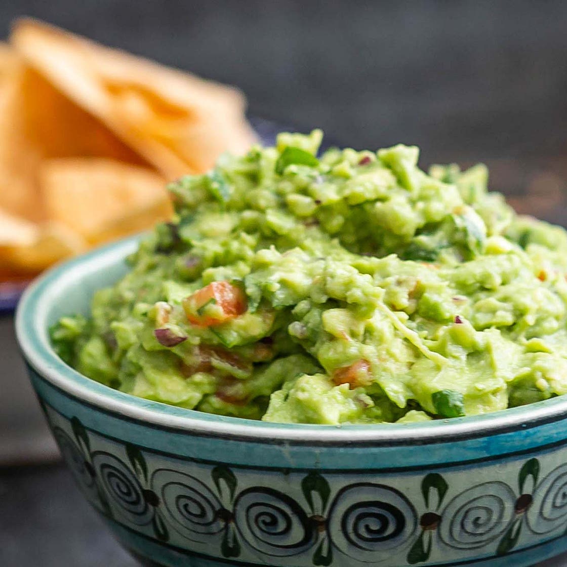 How to Make Perfect Guacamole