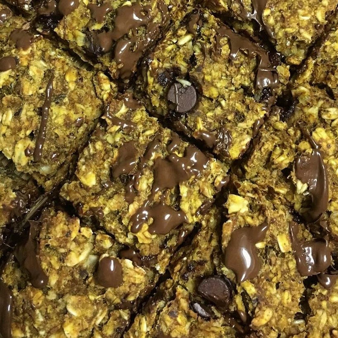 Pumpkin Chocolate Chip Oat Bars