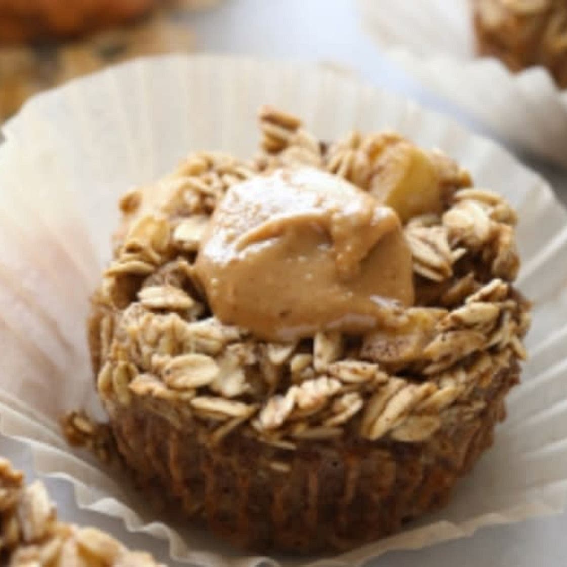 Apple Oatmeal Muffins