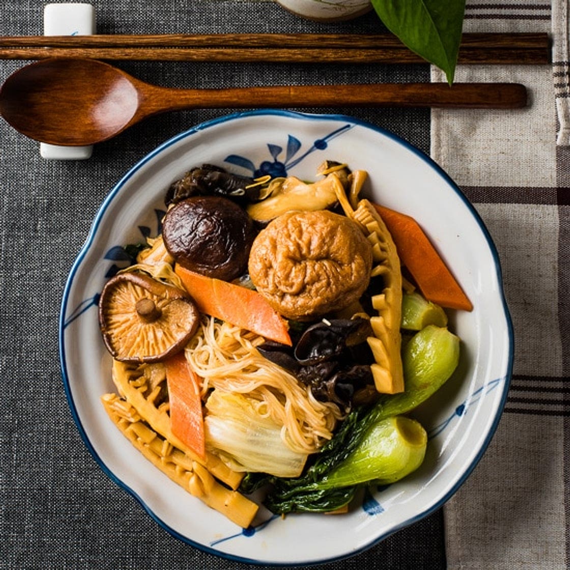 Buddha’s Delight (Jai, Chinese Vegetarian Stew)