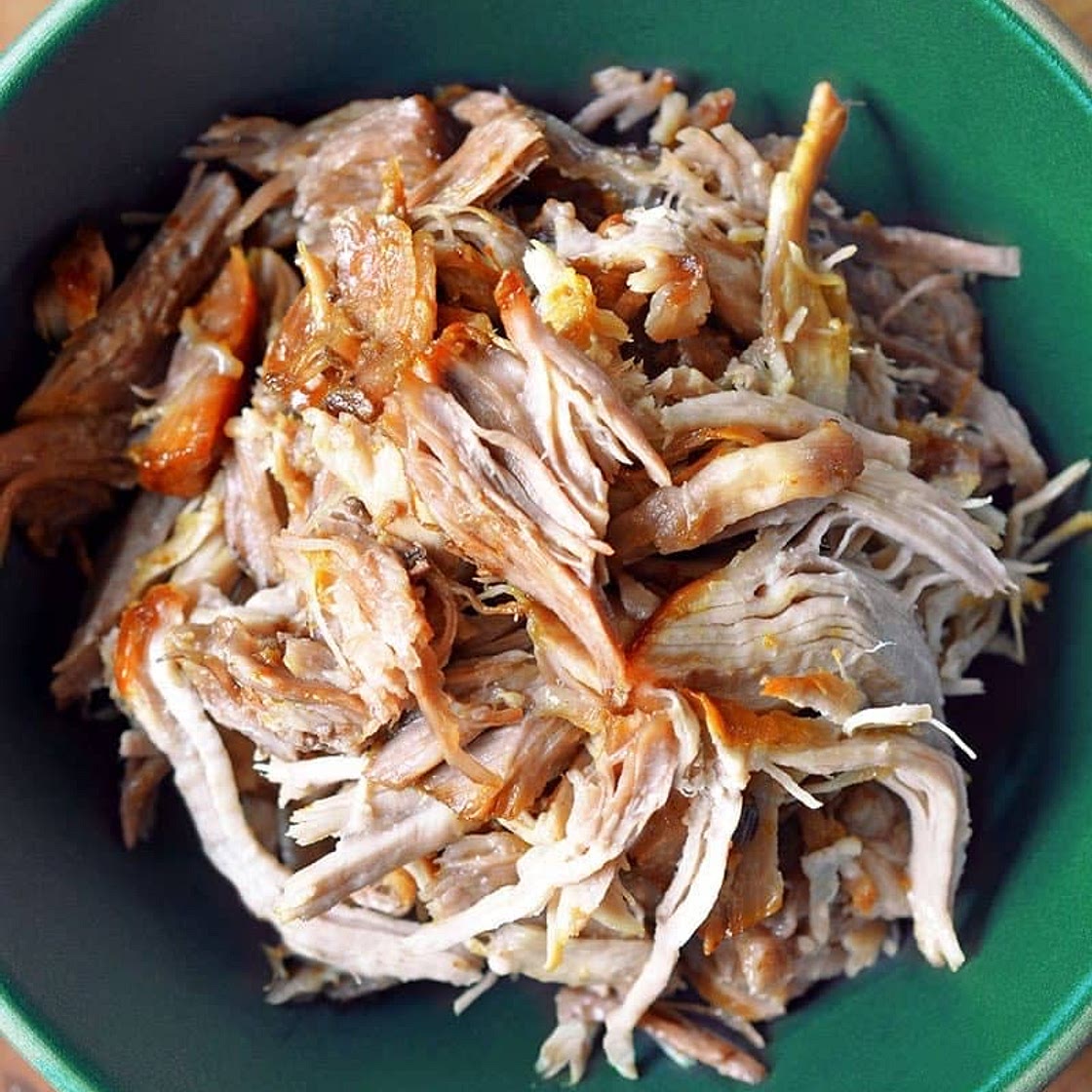 Slow cooker kalua pig 