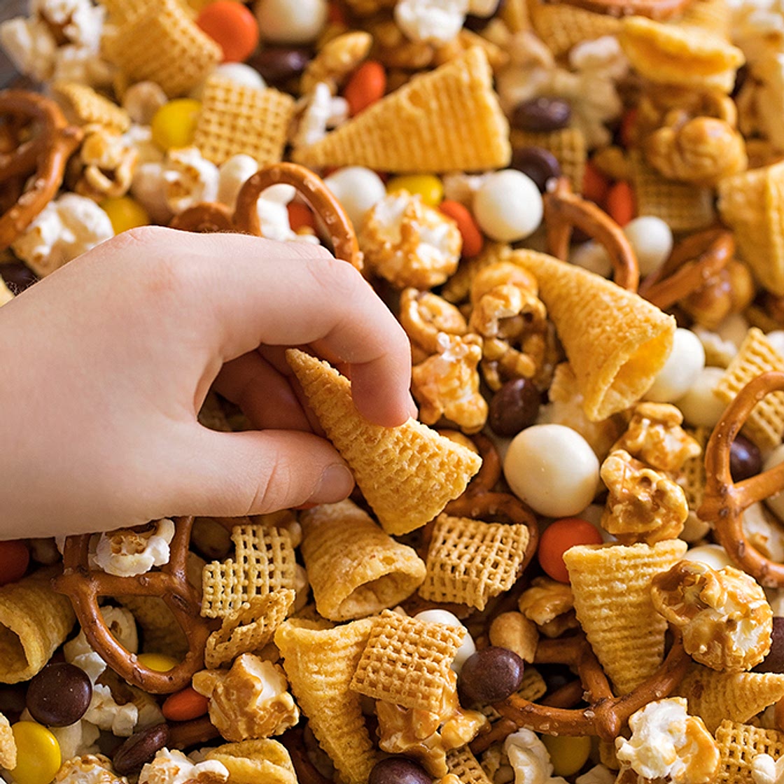 Thanksgiving Snack Mix Recipe