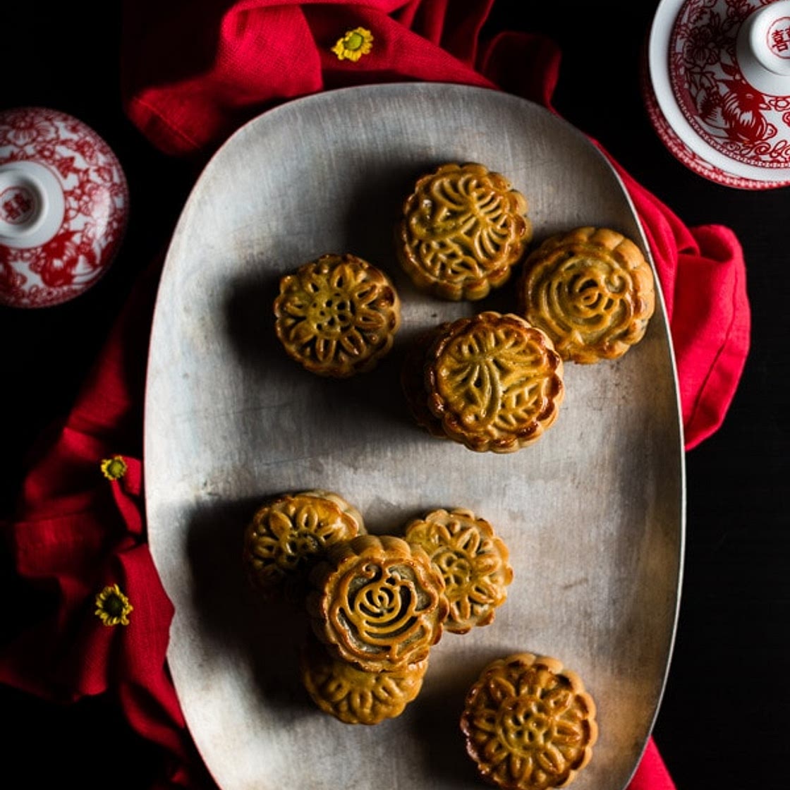 The Ultimate Guide to Traditional Mooncake (传统广式月饼)