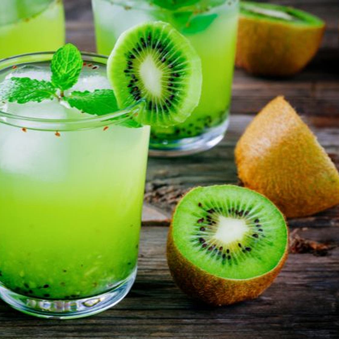 Caipirinha de Kiwi com saquê