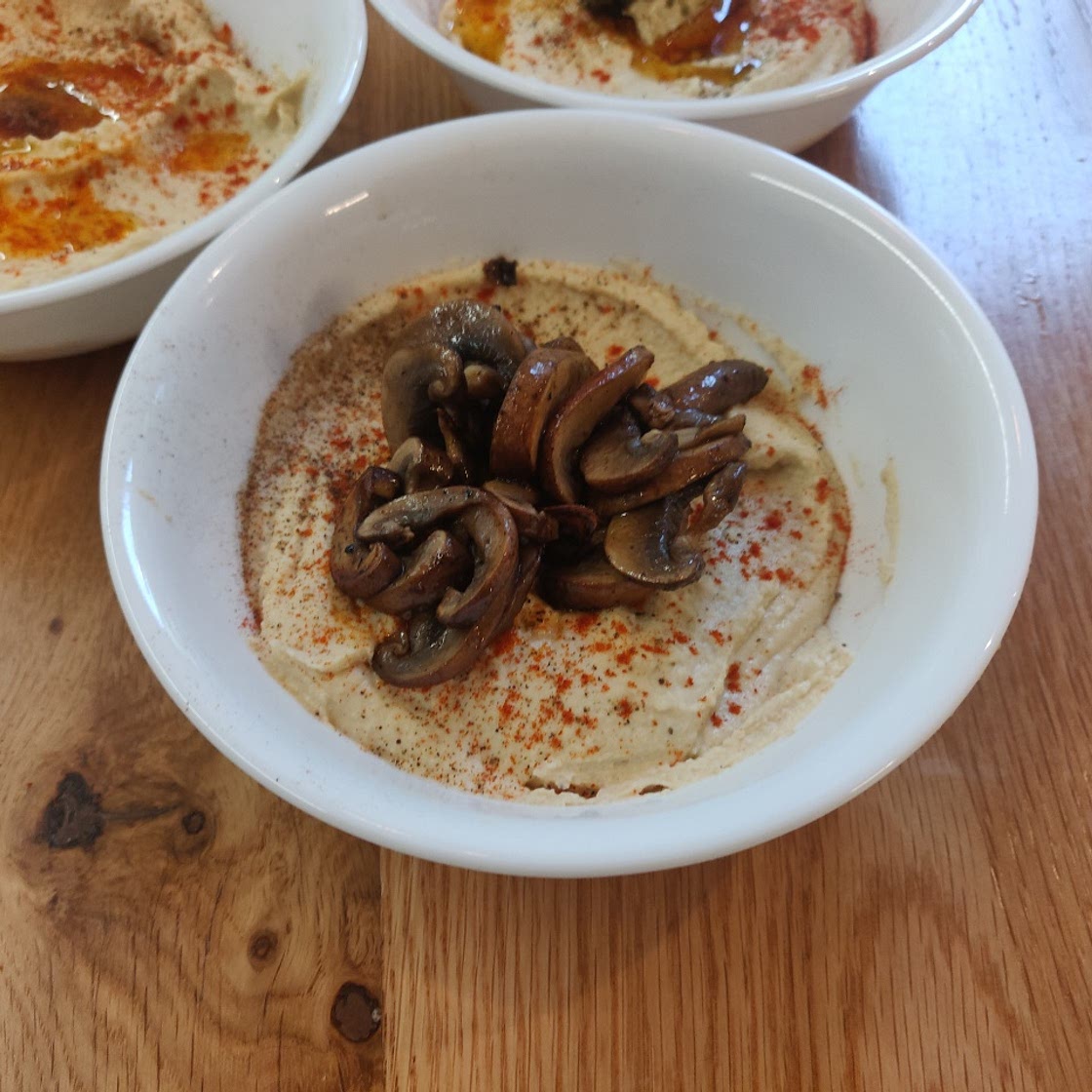 חומוס - מקס מלכיאל
